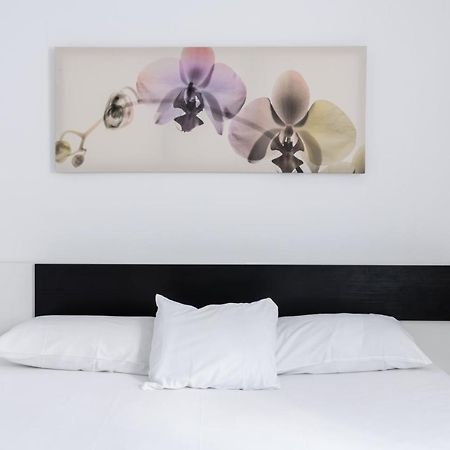 Holi-Rent Procurador Apartment Sevilla Exterior foto